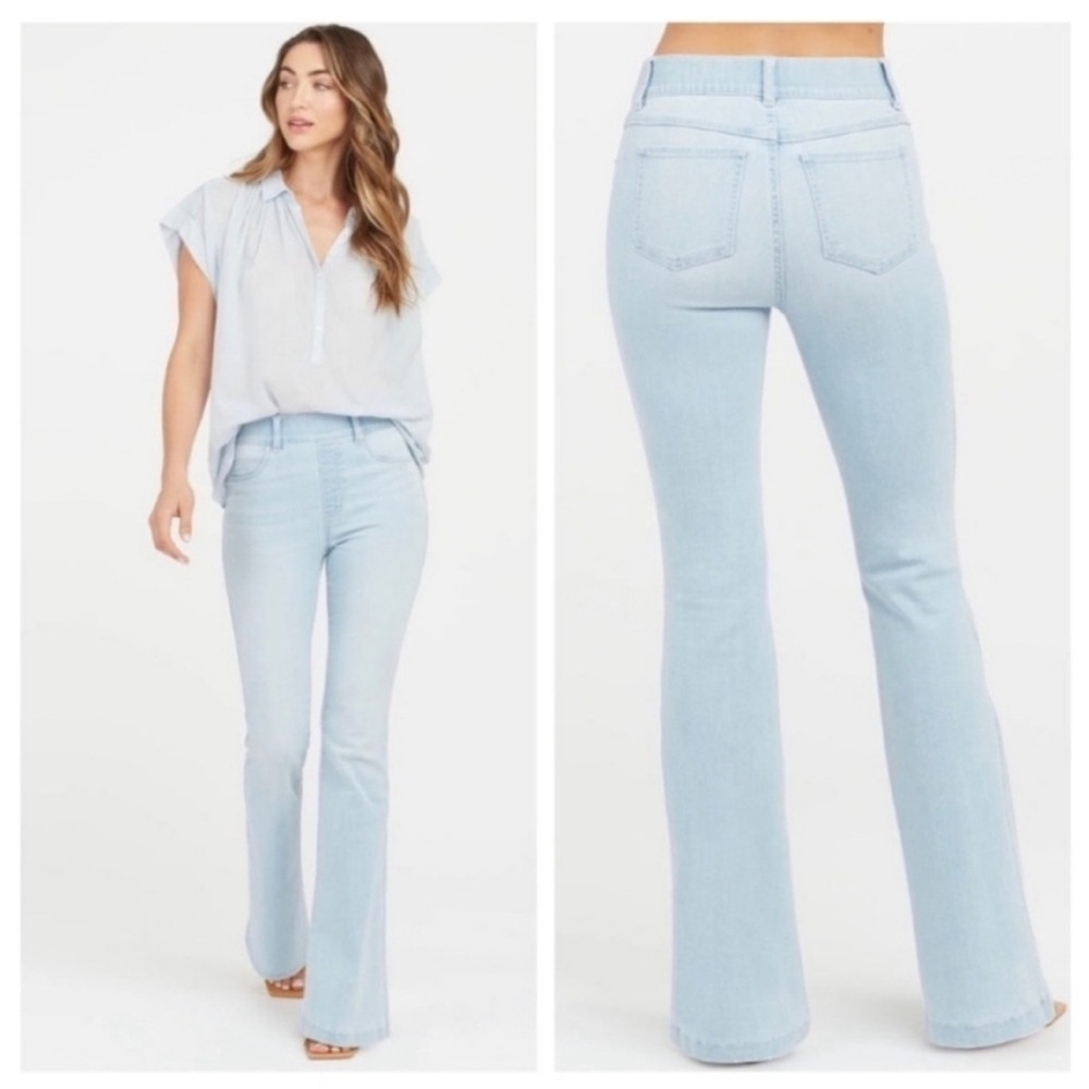 SPANX High Rise Pull On Flare Jeans in Retro Light Wash Sz XS